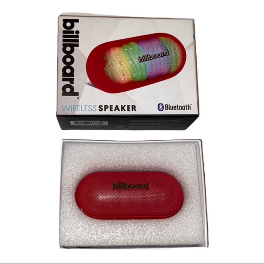 NWT Wireless Speaker Red + LED Flashing Lights